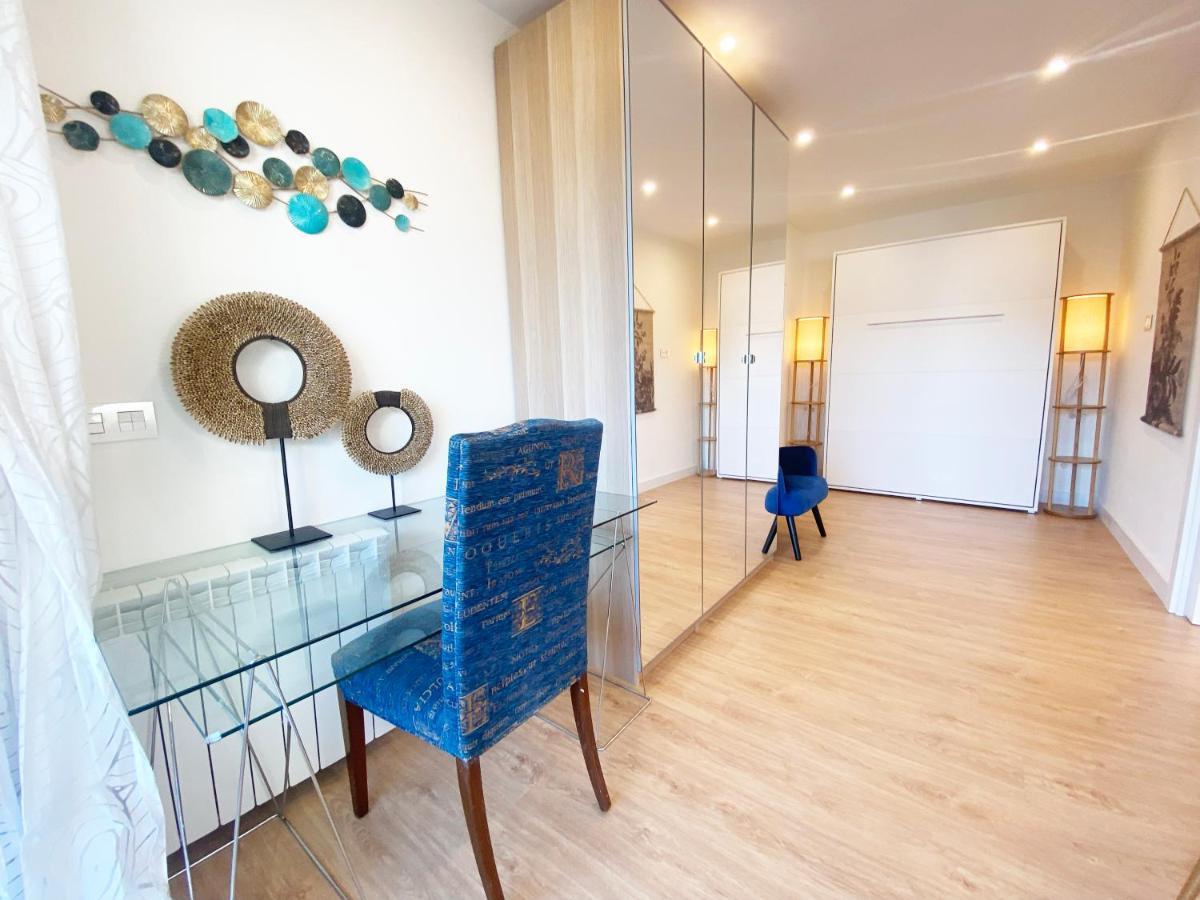 Miramar Luxurious Flat, 3 Double Rooms, Free Parking, Terrace, Completely New San Sebastián Eksteriør billede